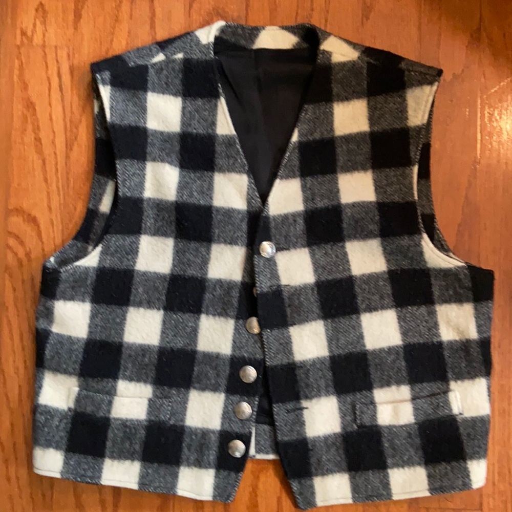 Roots Vest